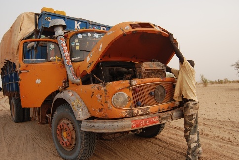 Track to Tombouctou, Mali